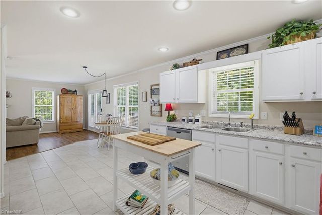 1305 Merlin Circle, Reidsville, NC 27320