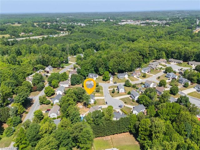 1305 Merlin Circle, Reidsville, NC 27320