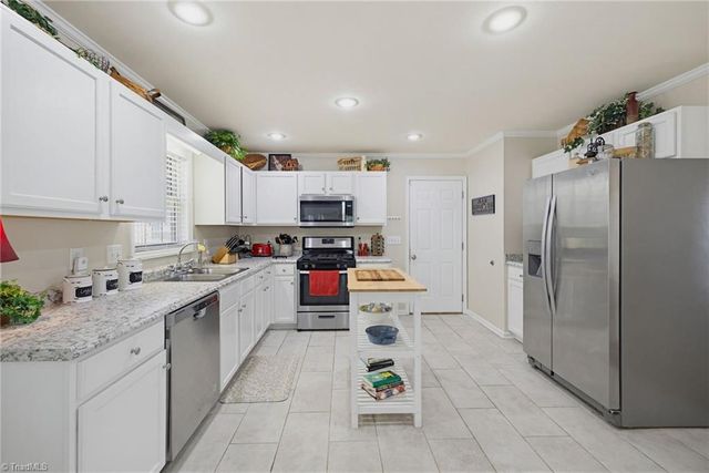 1305 Merlin Circle, Reidsville, NC 27320