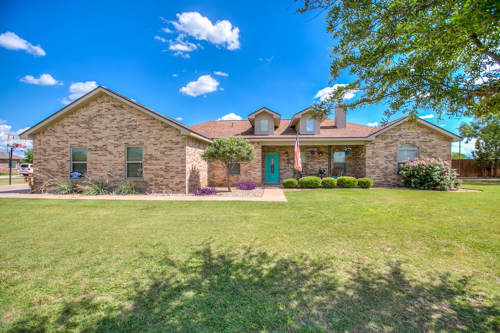 Image 1 of property listing at 1487 Stone Meadow Lane, San Angelo, TX 76904