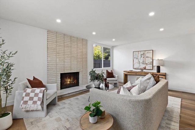 7931 Deerfield St, San Diego, CA 92120