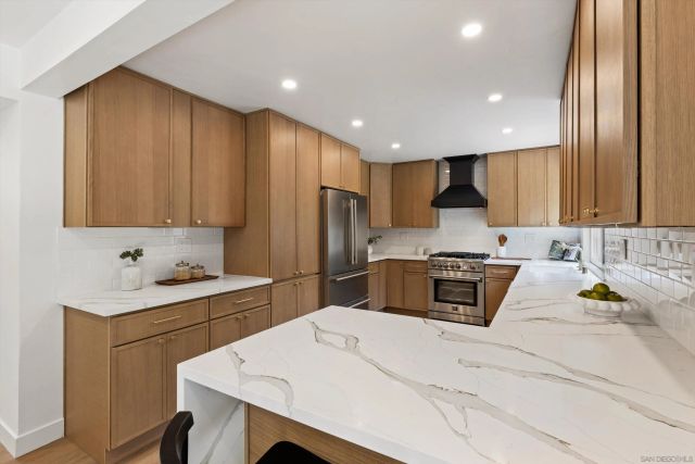 7931 Deerfield St, San Diego, CA 92120
