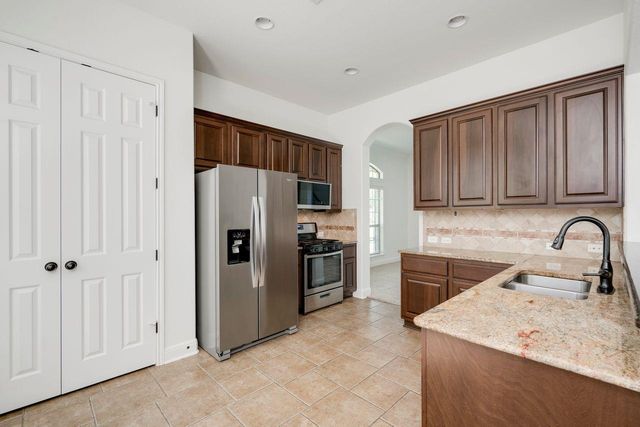 15633 INTERLACHEN DR, Austin, TX 78717
