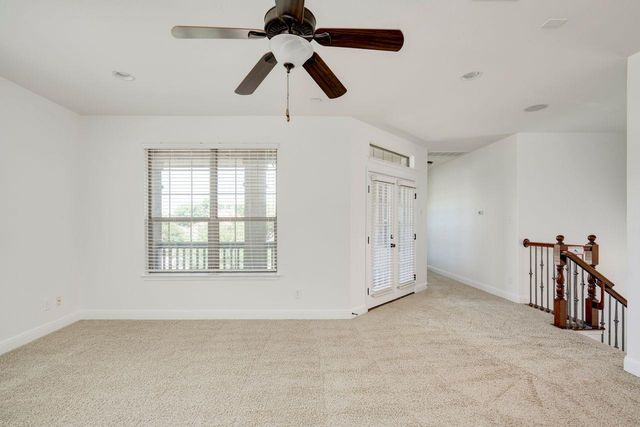 15633 INTERLACHEN DR, Austin, TX 78717