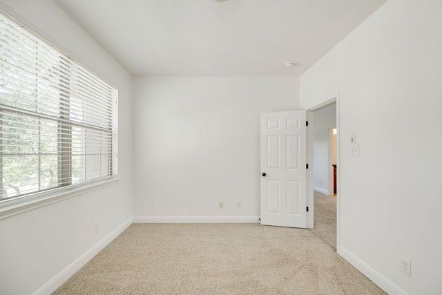 15633 INTERLACHEN DR, Austin, TX 78717