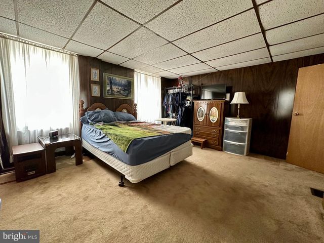 244 HERMITAGE ST, Philadelphia, PA 19127