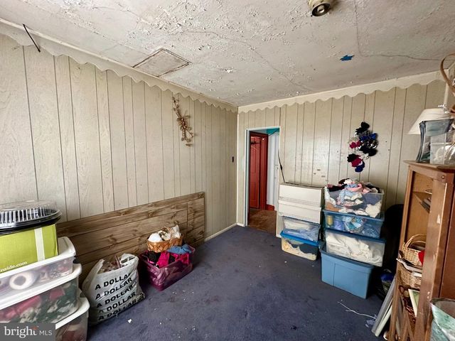 244 HERMITAGE ST, Philadelphia, PA 19127