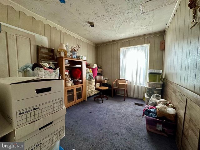 244 HERMITAGE ST, Philadelphia, PA 19127