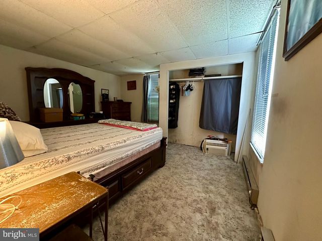 244 HERMITAGE ST, Philadelphia, PA 19127