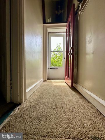 244 HERMITAGE ST, Philadelphia, PA 19127