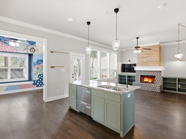 405 N Chestnut Street, Mckinney, TX 75069