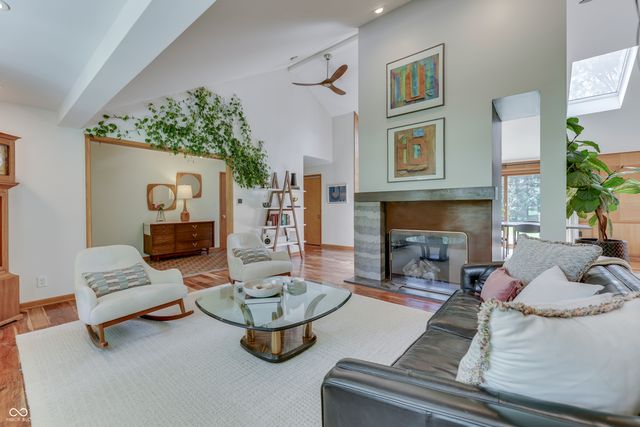 39 Highland Manor Court N, Indianapolis, IN 46228