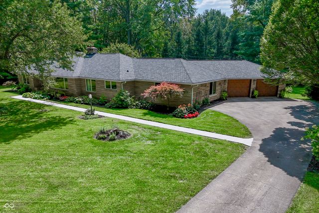 39 Highland Manor Court N, Indianapolis, IN 46228