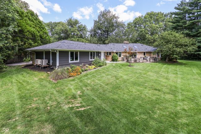 39 Highland Manor Court N, Indianapolis, IN 46228