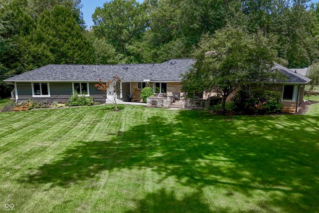 39 Highland Manor Court N, Indianapolis, IN 46228