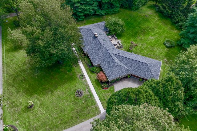 39 Highland Manor Court N, Indianapolis, IN 46228