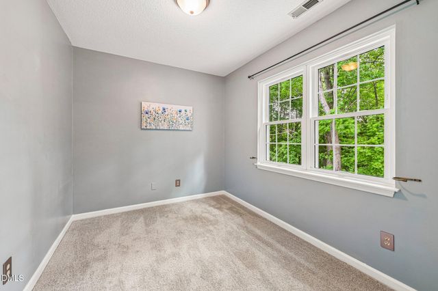 411 Gooseneck B5, Cary, NC 27513