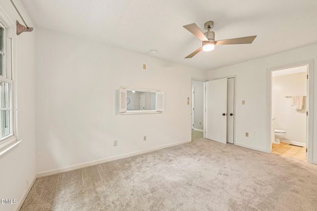 411 Gooseneck B5, Cary, NC 27513