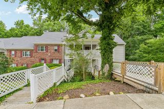 411 Gooseneck B5, Cary, NC 27513