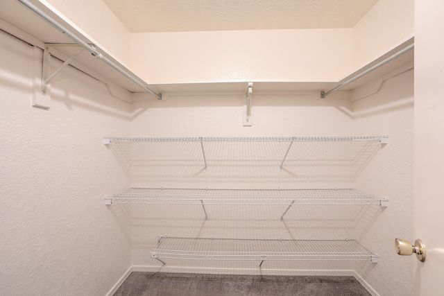 692 Lakeview Circle SE, Rio Rancho, NM 87124