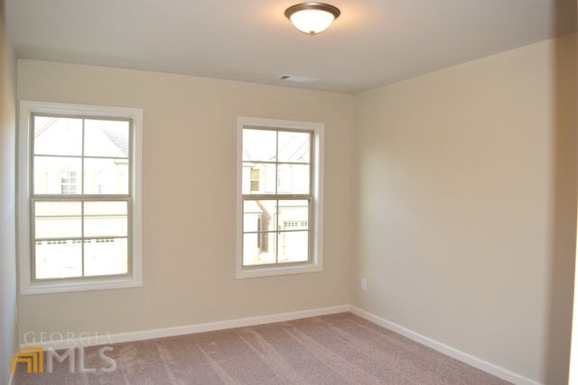 5 Holdings Drive, Lawrenceville, GA 30044