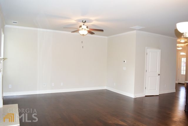 5 Holdings Drive, Lawrenceville, GA 30044