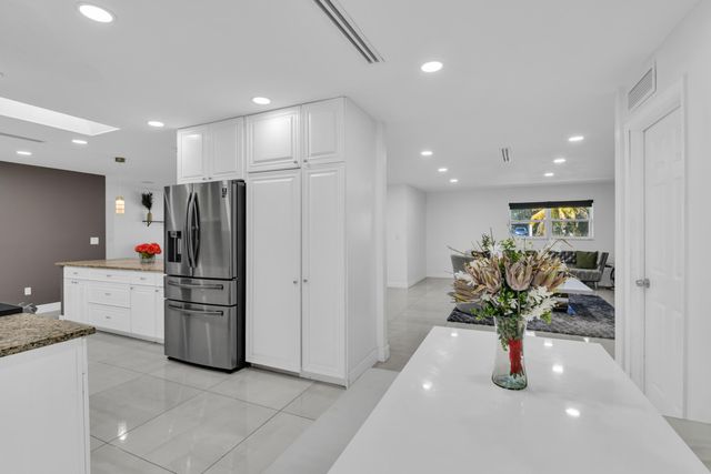 3150 Gulfstream Road, Palm Springs, FL 33461