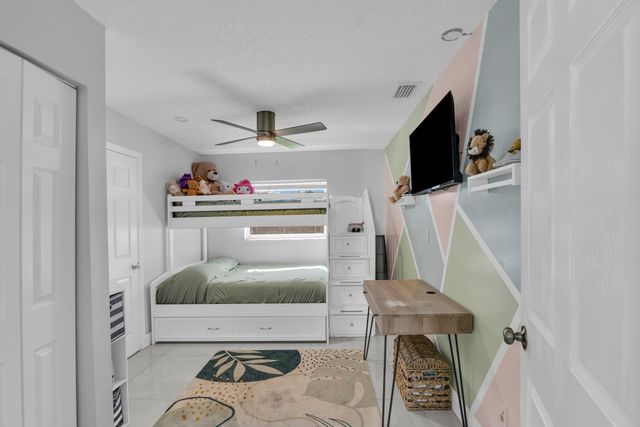 3150 Gulfstream Road, Palm Springs, FL 33461