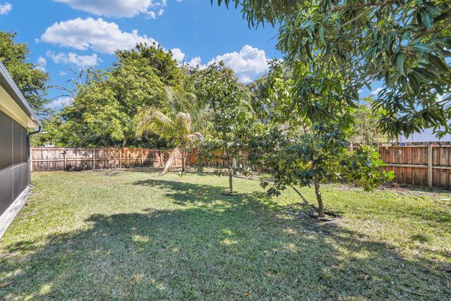 3150 Gulfstream Road, Palm Springs, FL 33461