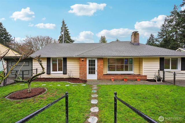 15314 Interlake Avenue N, Shoreline, WA 98133