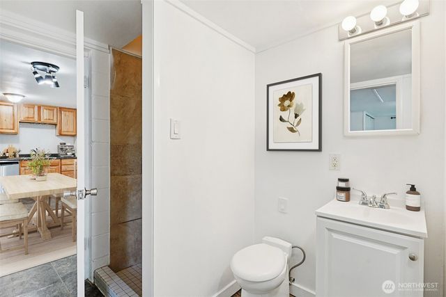 15314 Interlake Avenue N, Shoreline, WA 98133