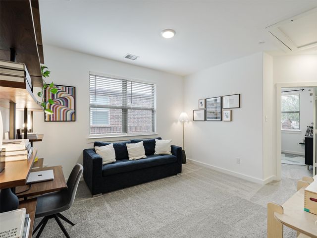 5912 Ridgeilne Drive, Mckinney, TX 75070