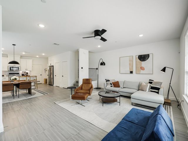 5912 Ridgeilne Drive, Mckinney, TX 75070