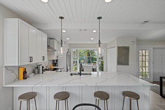 2235 Las Brisas Court, Wellington, FL 33414