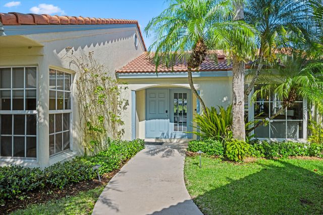 2235 Las Brisas Court, Wellington, FL 33414