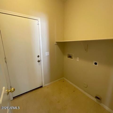 6804 W BRONCO Trail, Peoria, AZ 85383