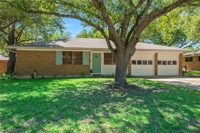 308 Madeline Drive, Bryan, TX 77802