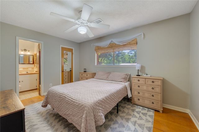 308 Madeline Drive, Bryan, TX 77802