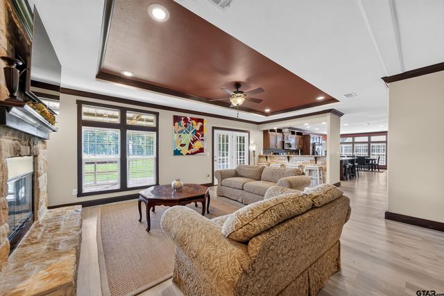 21138 County Road 4202, Chandler, TX 75758