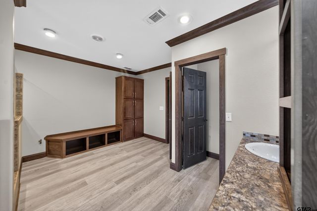 21138 County Road 4202, Chandler, TX 75758