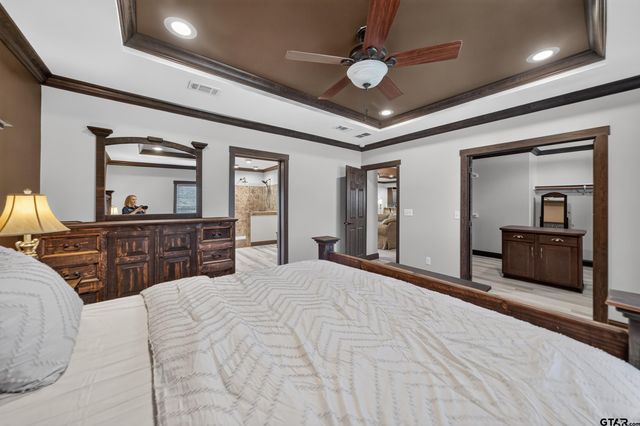 21138 County Road 4202, Chandler, TX 75758
