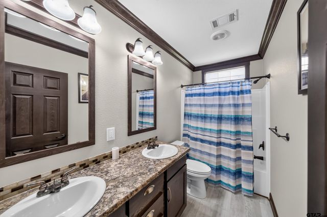 21138 County Road 4202, Chandler, TX 75758