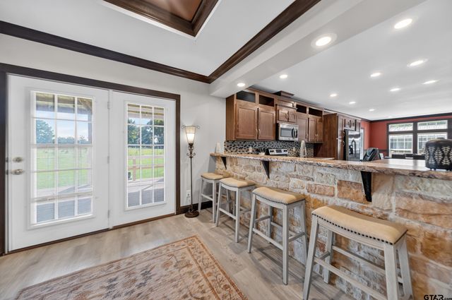 21138 County Road 4202, Chandler, TX 75758