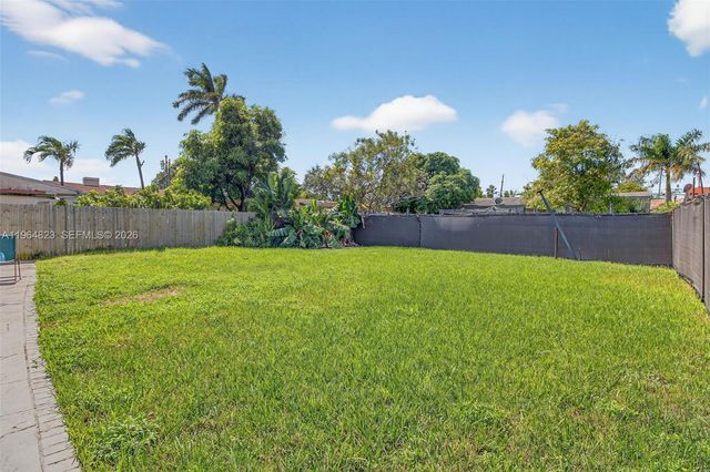 1680 NW 22nd Ct, Miami, FL 33125