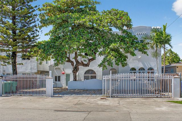 1680 NW 22nd Ct, Miami, FL 33125