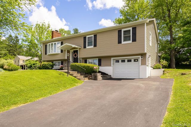 14 Balfour Drive, Wappingers Falls, NY 12590
