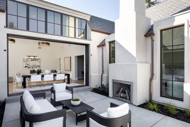 26321 Alexander Place, Los Altos Hills, CA 94022