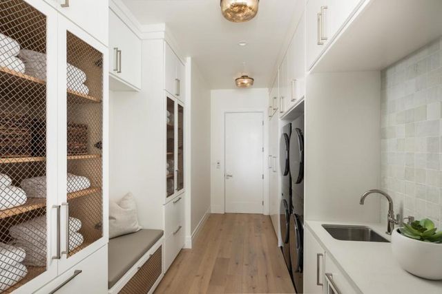 26321 Alexander Place, Los Altos Hills, CA 94022