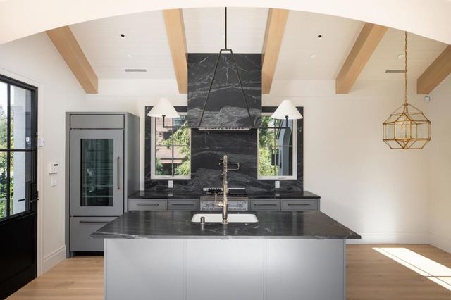 26321 Alexander Place, Los Altos Hills, CA 94022