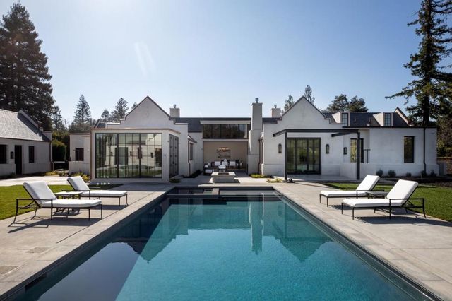 26321 Alexander Place, Los Altos Hills, CA 94022